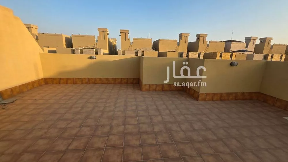 6 bedroom villa in Az Zomorod 2