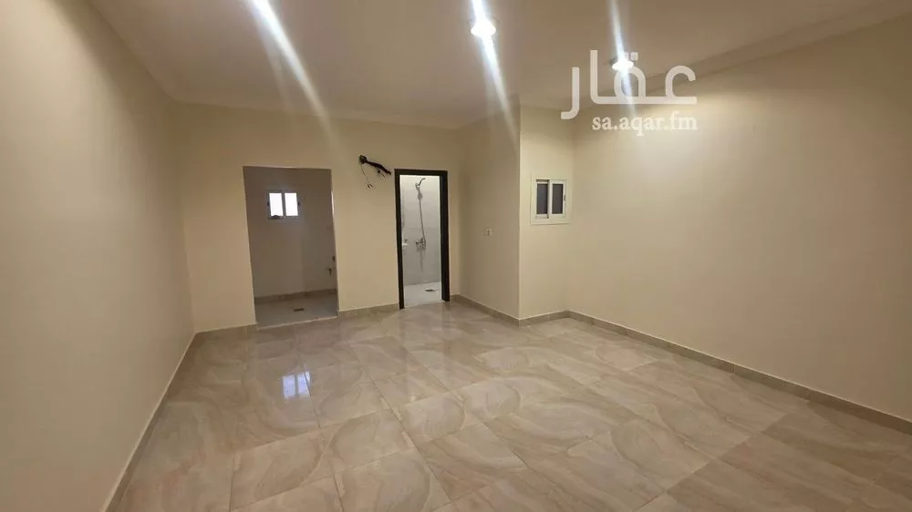 6 bedroom villa in Az Zomorod 6