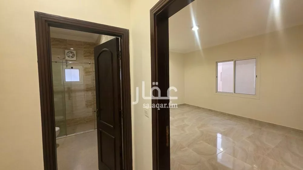 6 bedroom villa in Az Zomorod 7