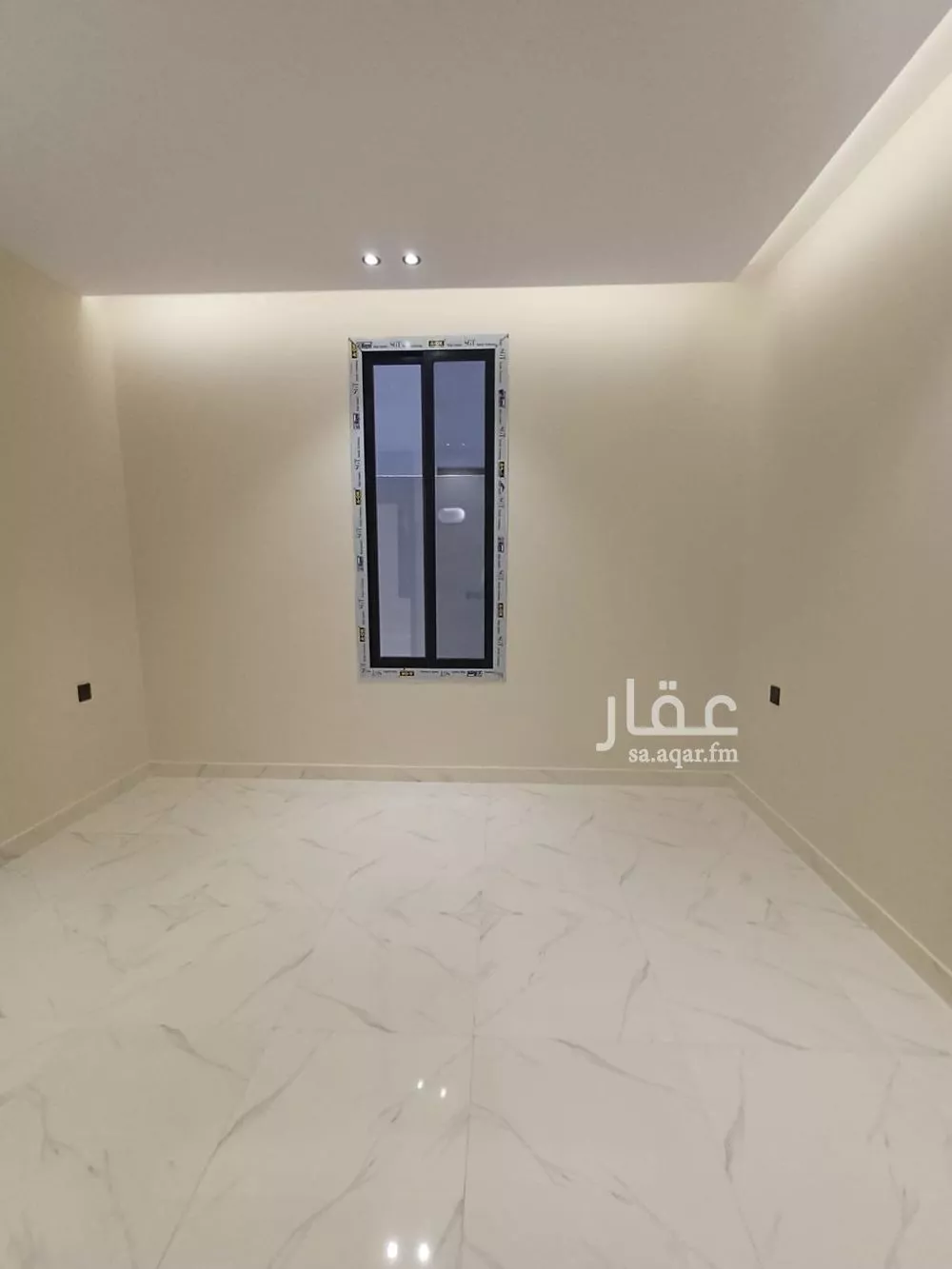 10 bedroom villa in Al Falah 9