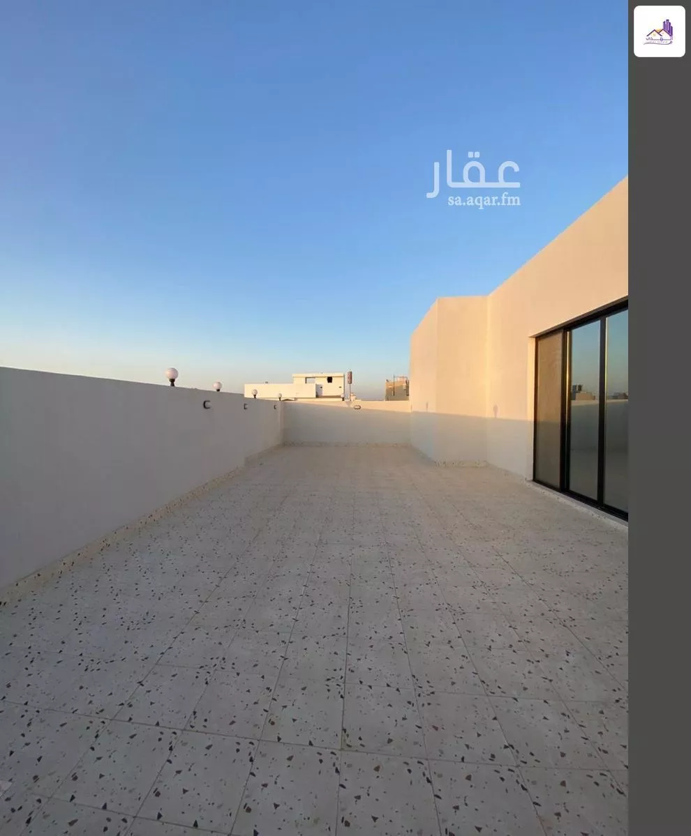 شقة 17 غرف في الفروسية 10