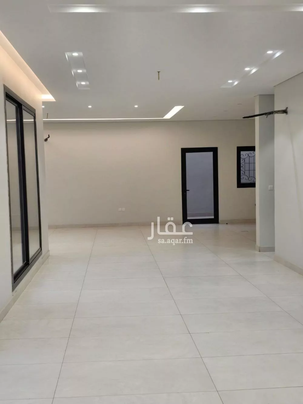4 bedroom villa in Al Yaqout 10