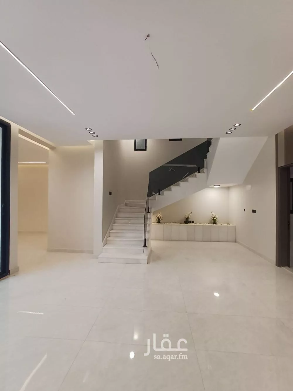 7 bedroom villa in Al Falah 8