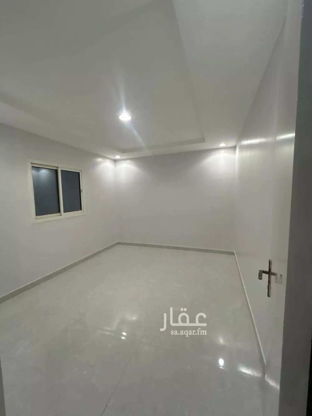 4 bedroom apartment in Al Rimal 8