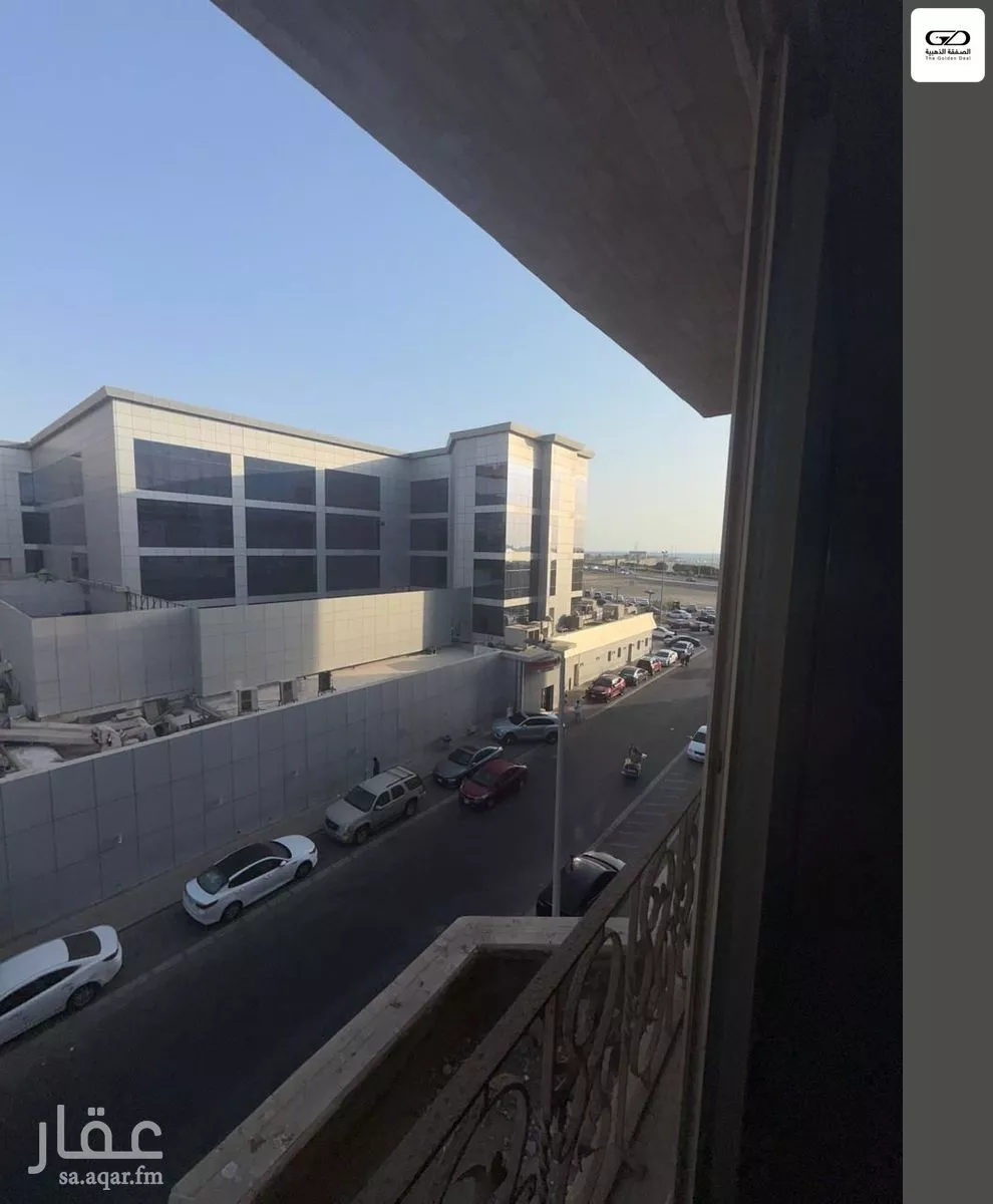 2 bedroom apartment in Al Ruwais, Jeddah 4