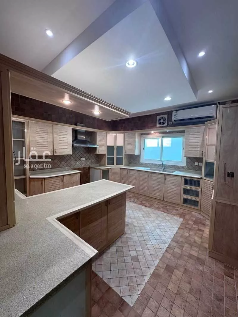 5 bedroom villa in Al Basateen, Jeddah 2