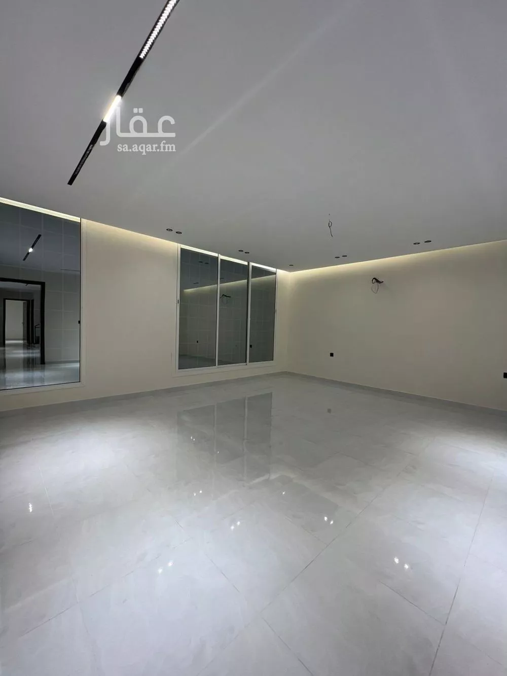 8 bedroom villa in Al Yaqout 9