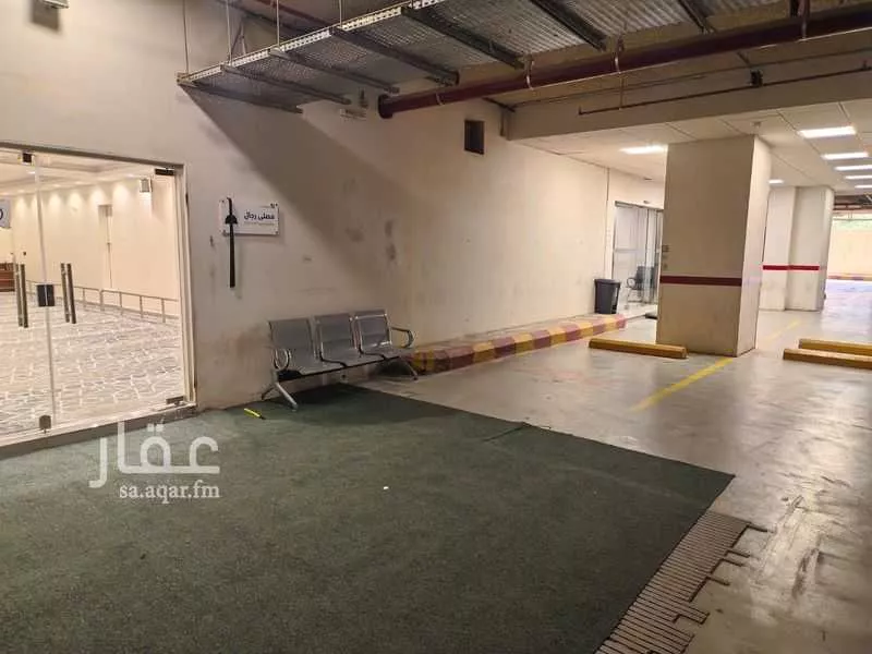 3 bedroom office in Al Murabba, Riyadh 6