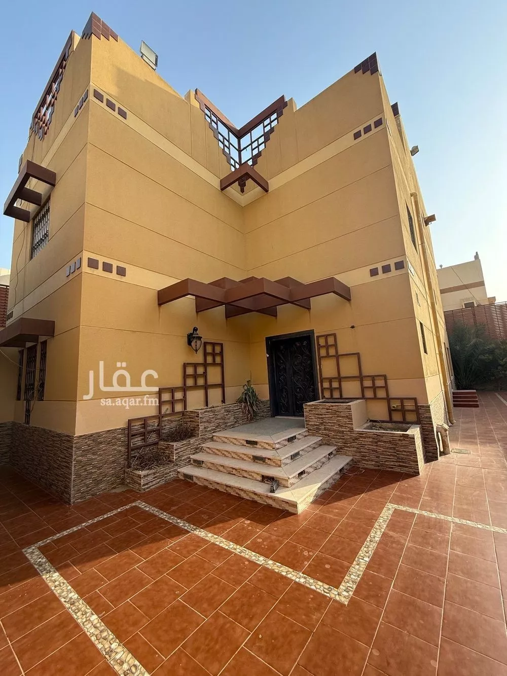 فيلا 9 غرف في المنار 7