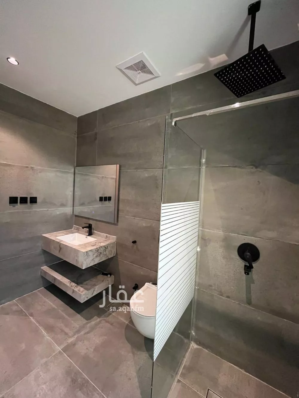 6 bedroom villa in Al Lulu 4