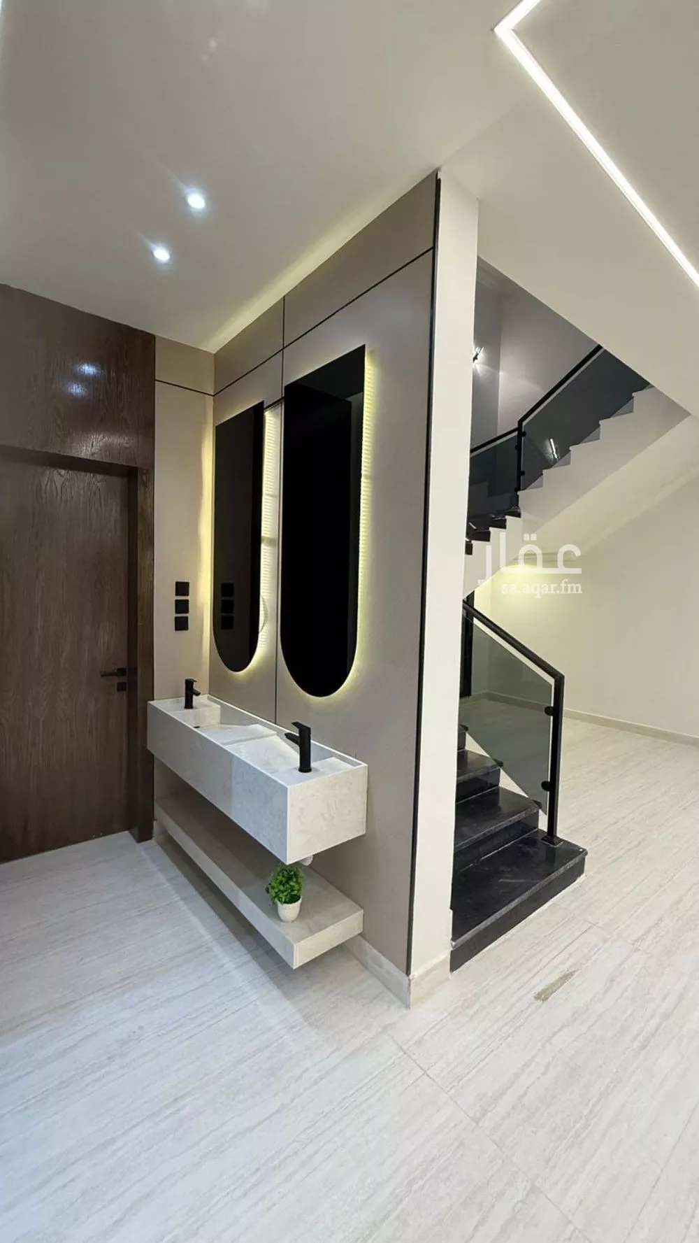 7 bedroom villa in Bahrah 17