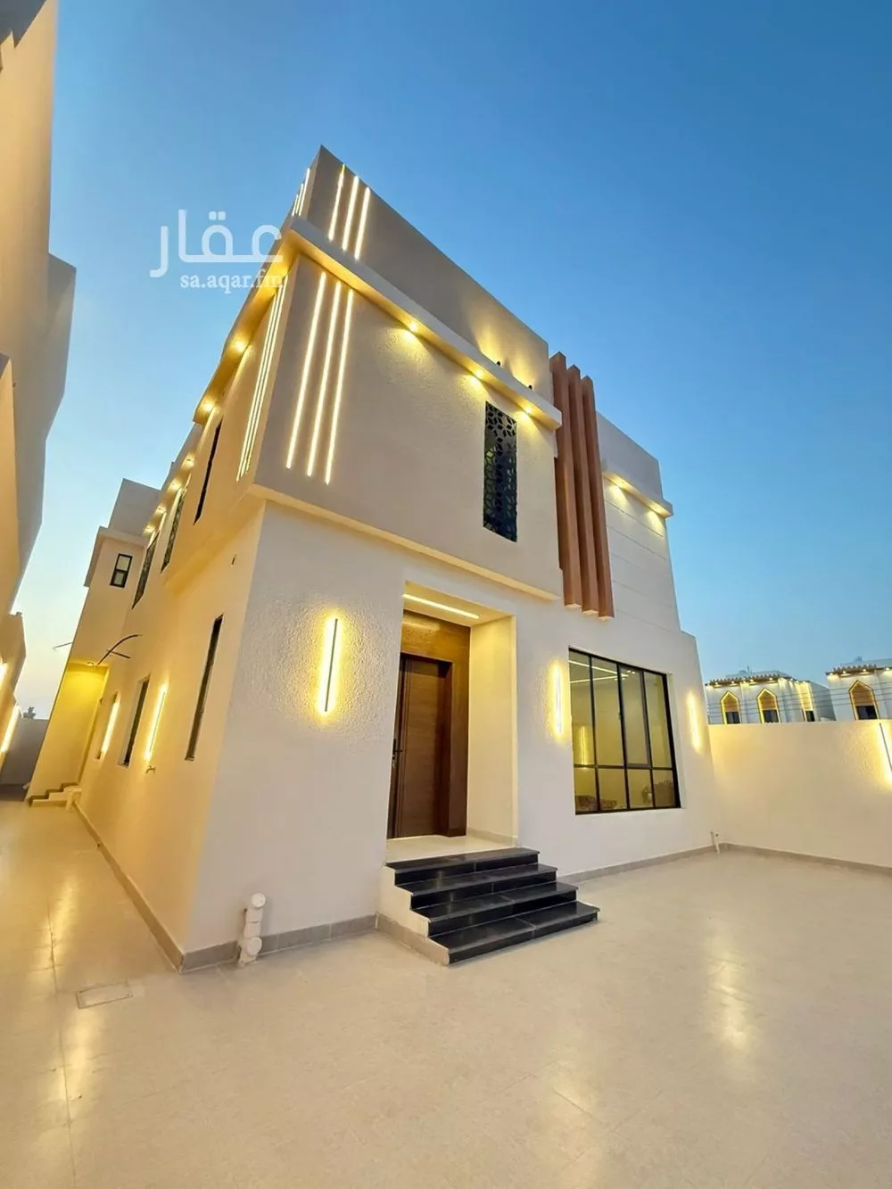 7 bedroom villa in Bahrah 8