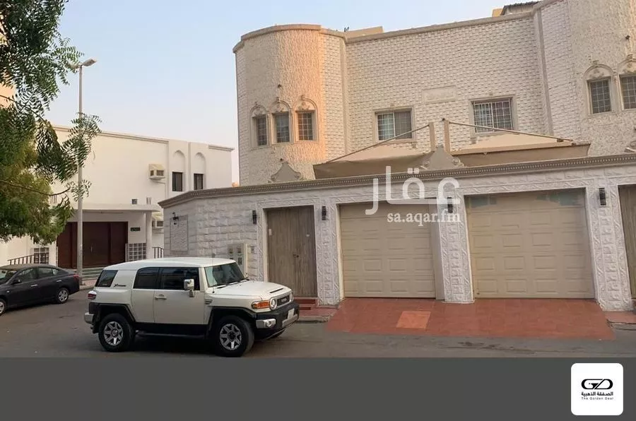 6 bedroom villa in Al Rabwa 19