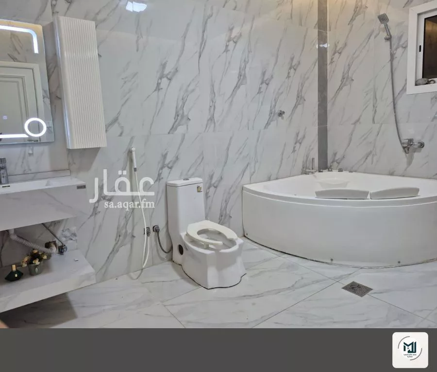 10 bedroom villa in Al Yaqout 11