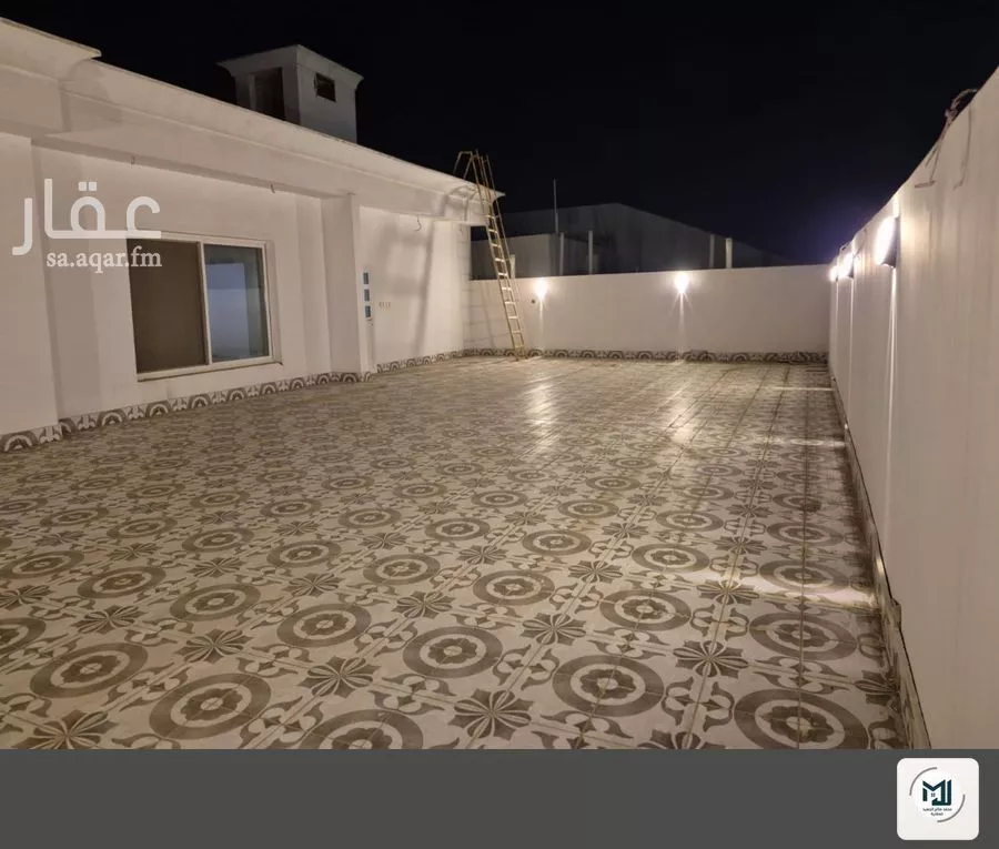 10 bedroom villa in Al Yaqout 12