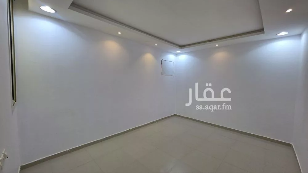 4 bedroom floor in Dhahrat Namar 4