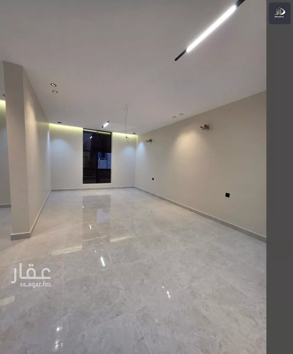 فيلا 8 غرف في الفروسية 22