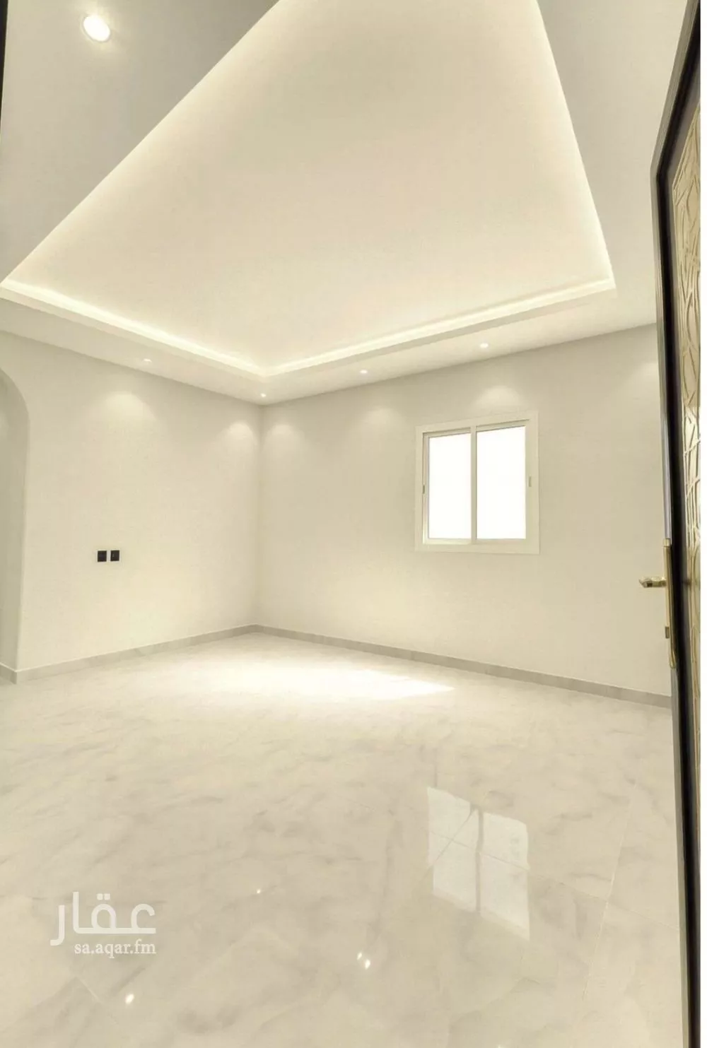 1 bedroom apartment in Al Falah 2