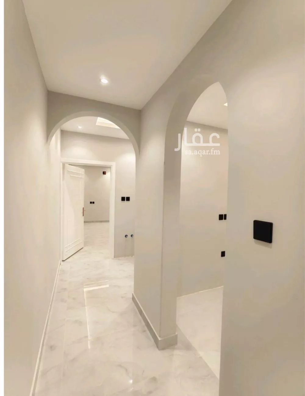 1 bedroom apartment in Al Falah 4