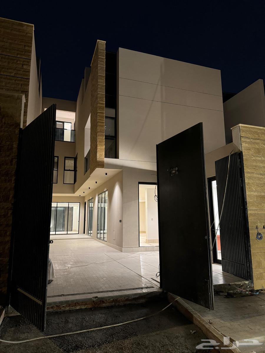 4 bedroom villa in Al Rabie, Riyadh 3