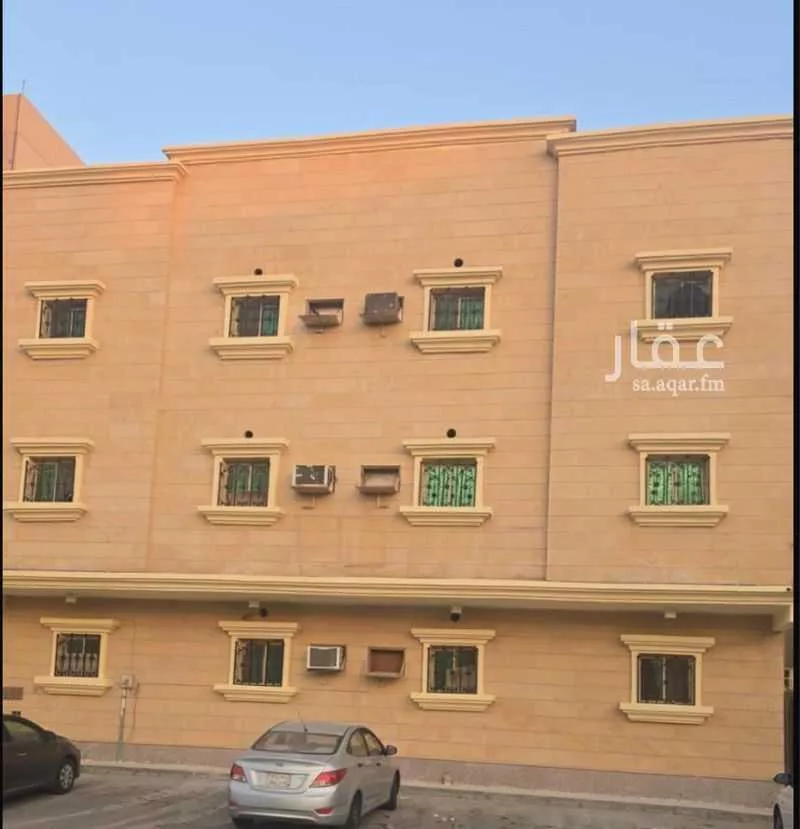 3 bedroom building in An Nur, Eastern Province