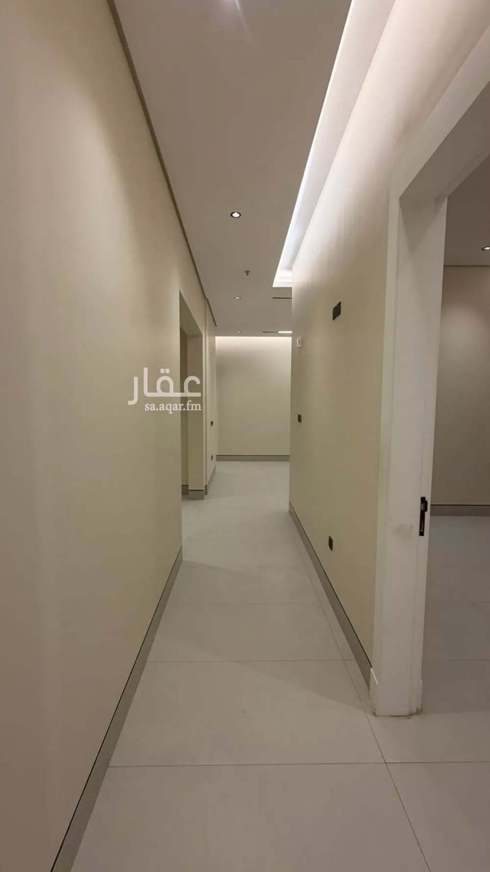 3 bedroom apartment in King Fahd, Riyadh 5