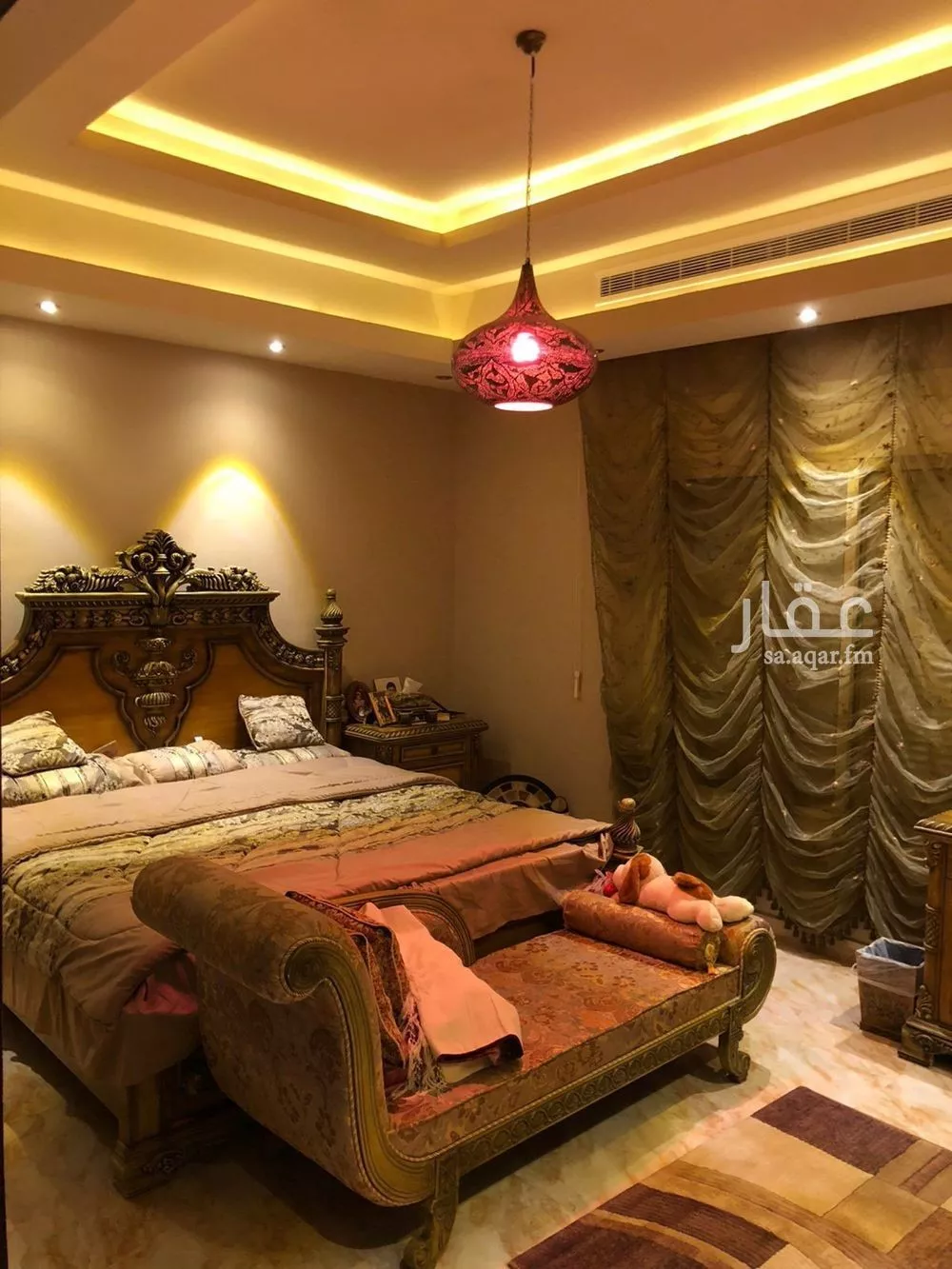 فيلا 4 غرف في الشراع 7