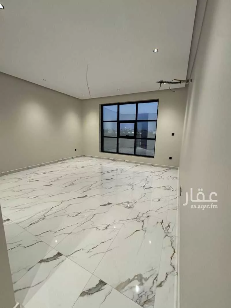 فيلا 6 غرف في الشراع 21