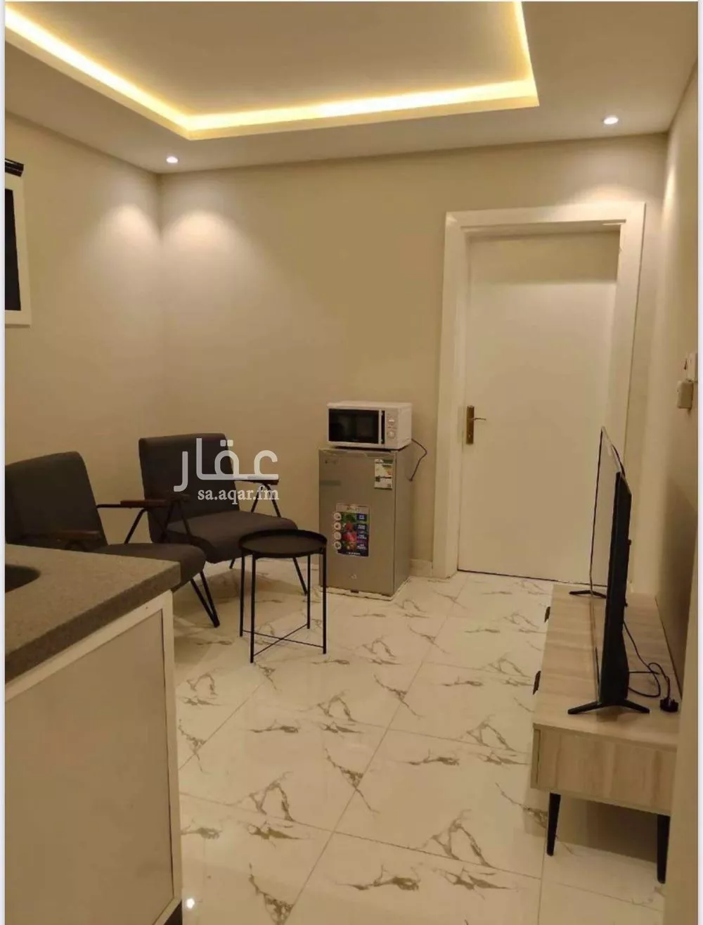 شقة 1 غرف في الملك فيصل 8