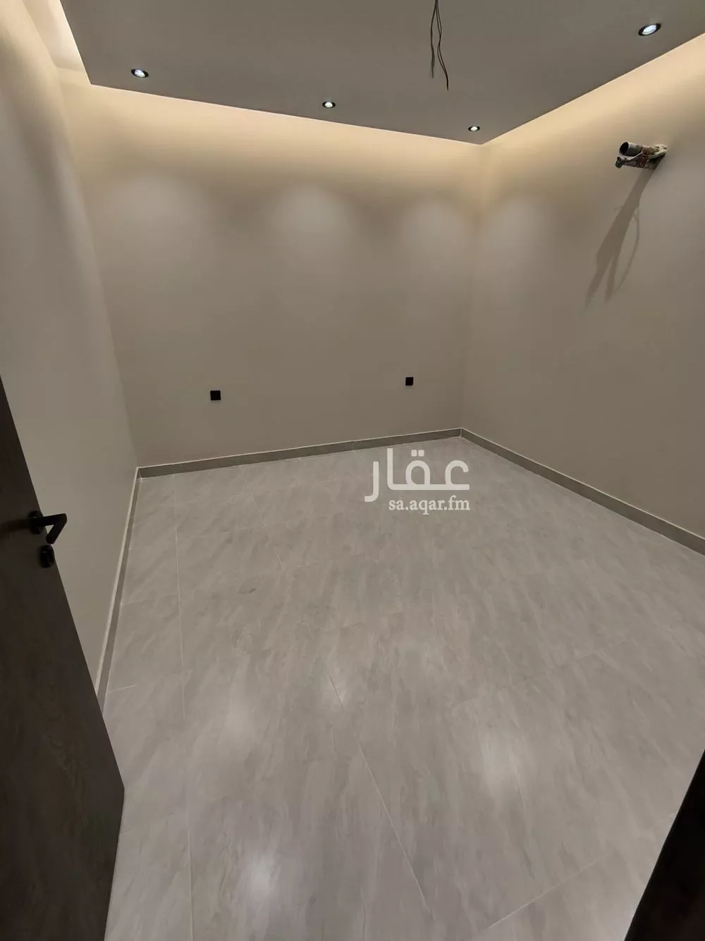 فيلا 12 غرف في الفلاح 6