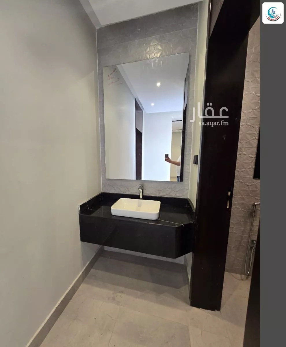 6 bedroom villa in Al Rahmaniyyah 2