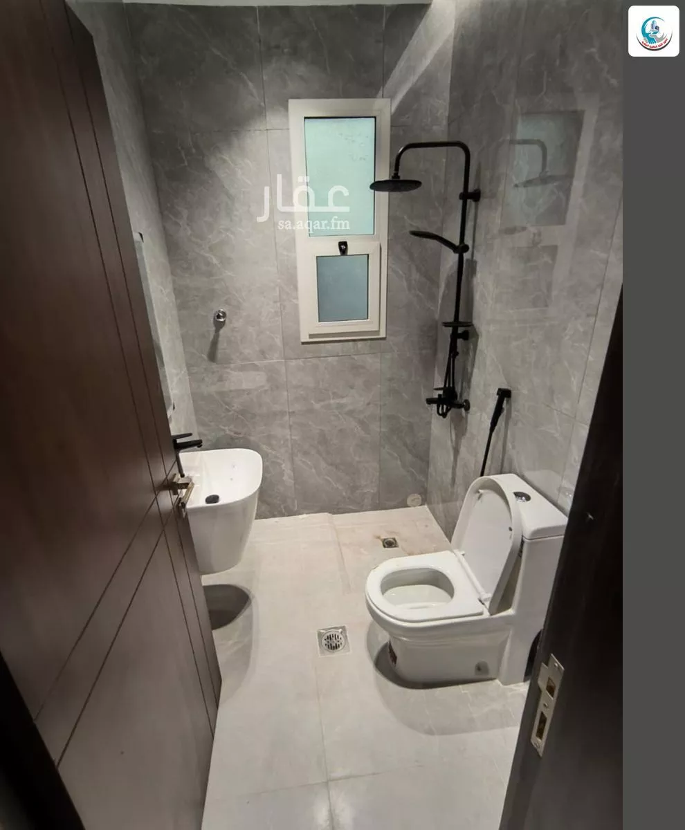 8 bedroom villa in Al Rahmaniyyah 23