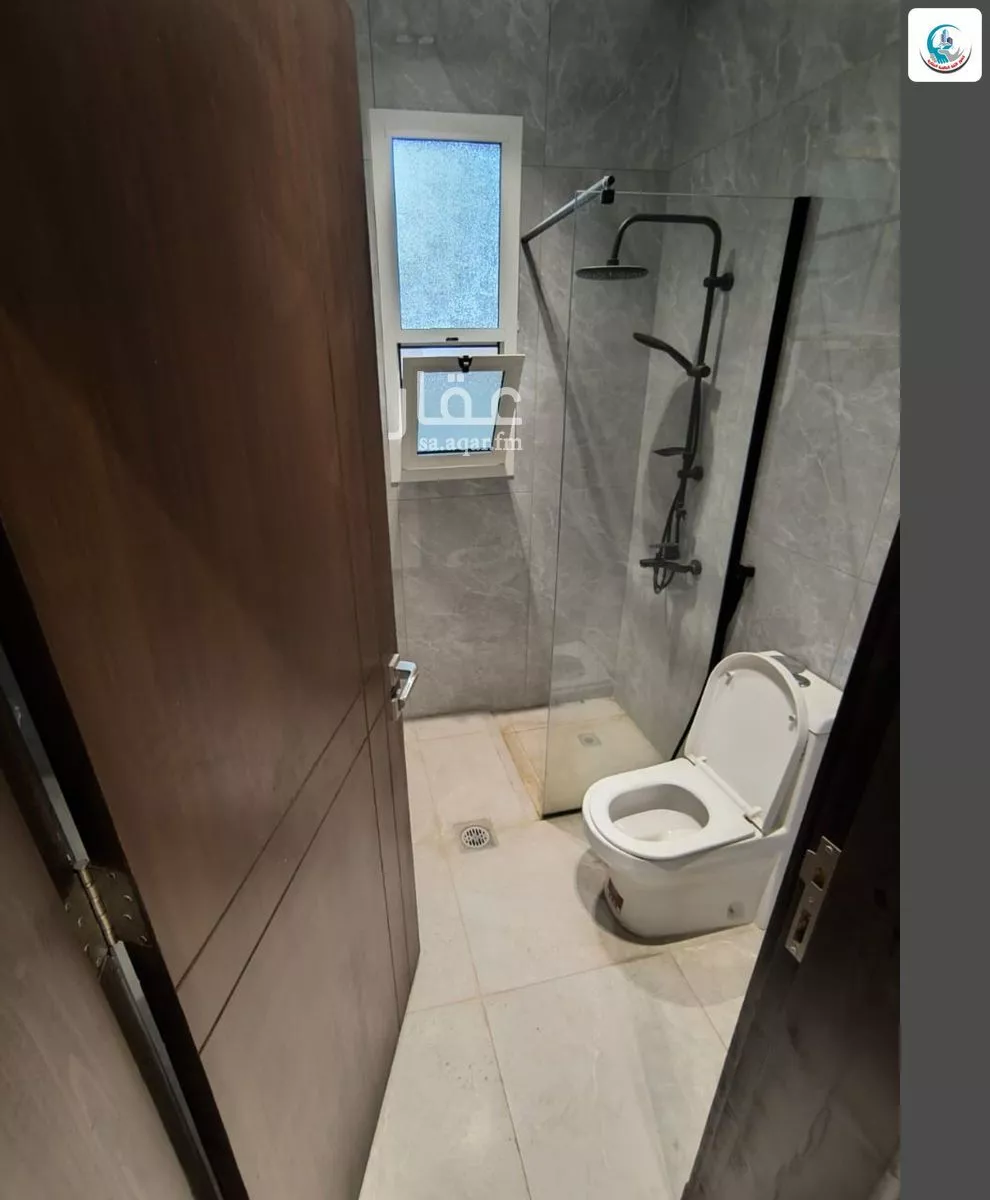 8 bedroom villa in Al Rahmaniyyah 27