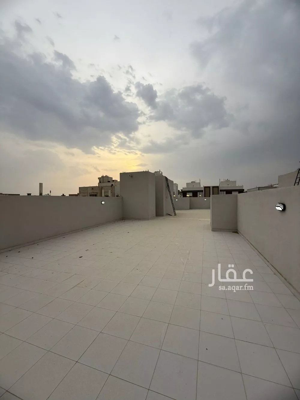 5 bedroom villa in Al Furusiyah 2