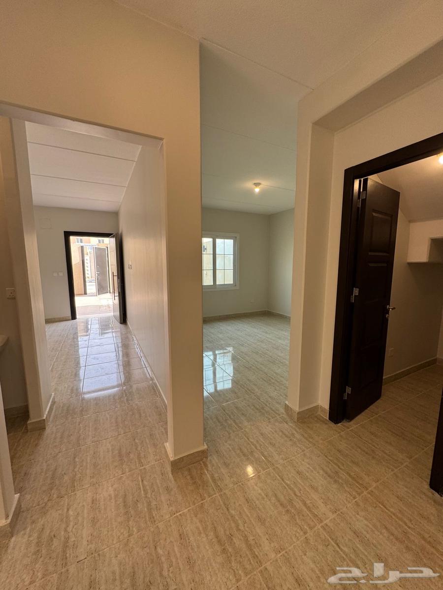 4 bedroom villa in Khuzam, Riyadh 3