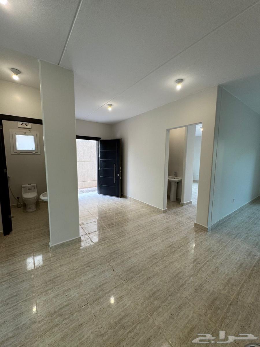 4 bedroom villa in Khuzam, Riyadh 4