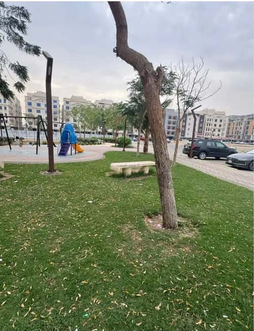 شقة 7 غرف في الواحة 5