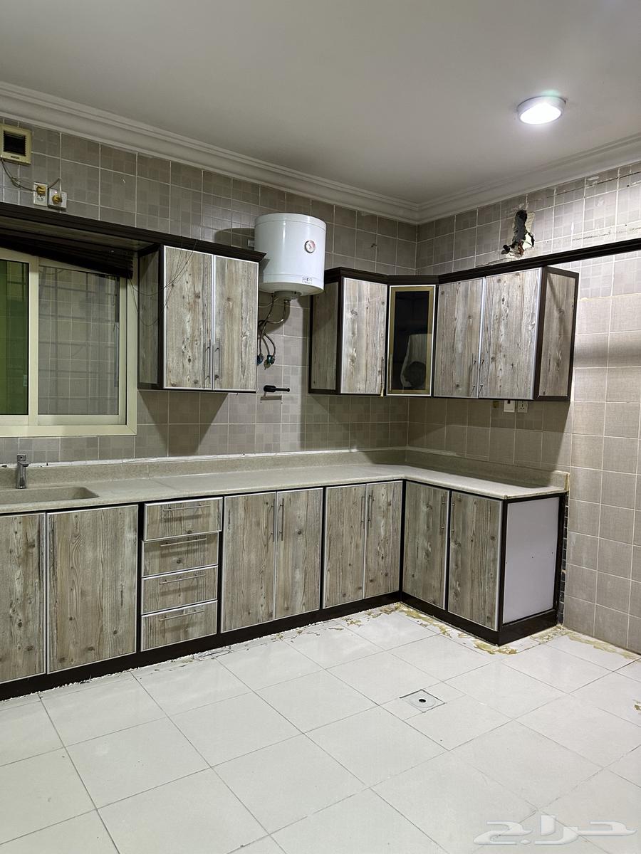 5 bedroom apartment in Badr, Eastern Province 6
