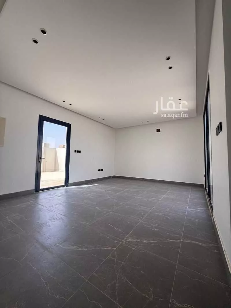 5 bedroom villa in Al Aridh, Riyadh 7