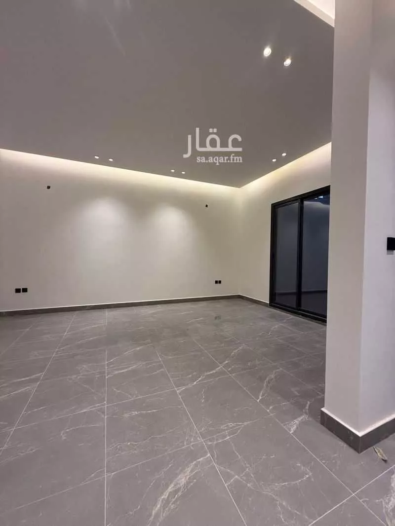 5 bedroom villa in Al Aridh, Riyadh 11