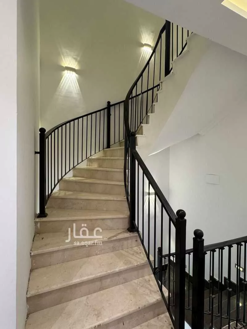 فيلا 7 غرف في الياقوت 15