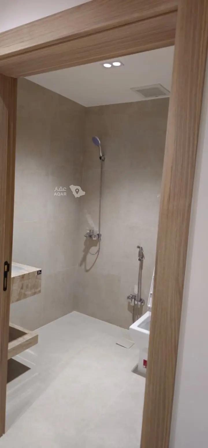 3 bedroom apartment in Al Nuzhah, Riyadh 7