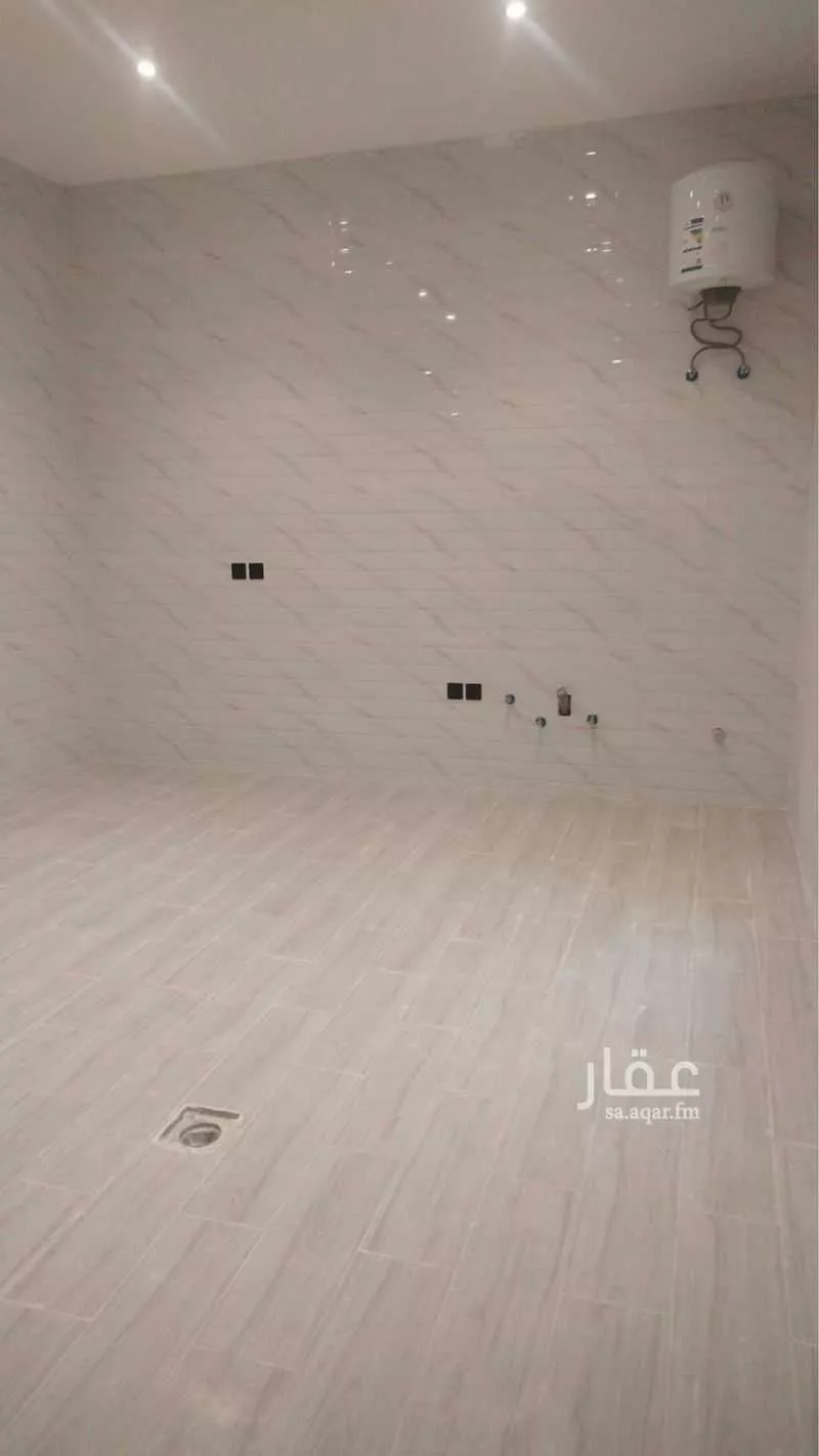 4 bedroom villa in King Fahd, Madinah 4