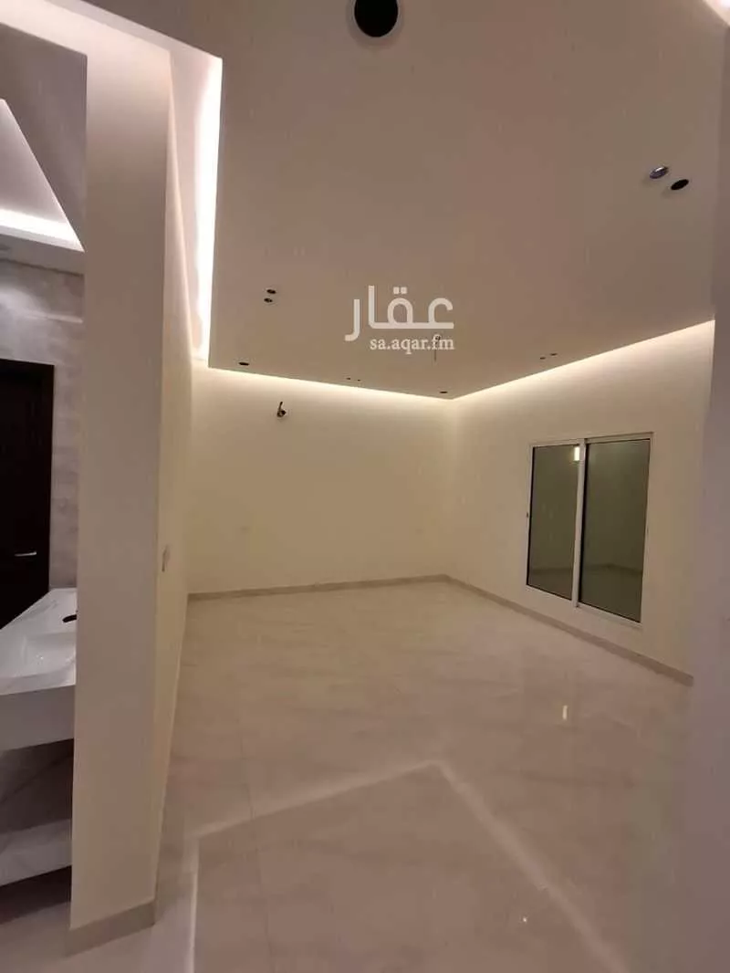 فيلا 6 غرف في الصوارى 8