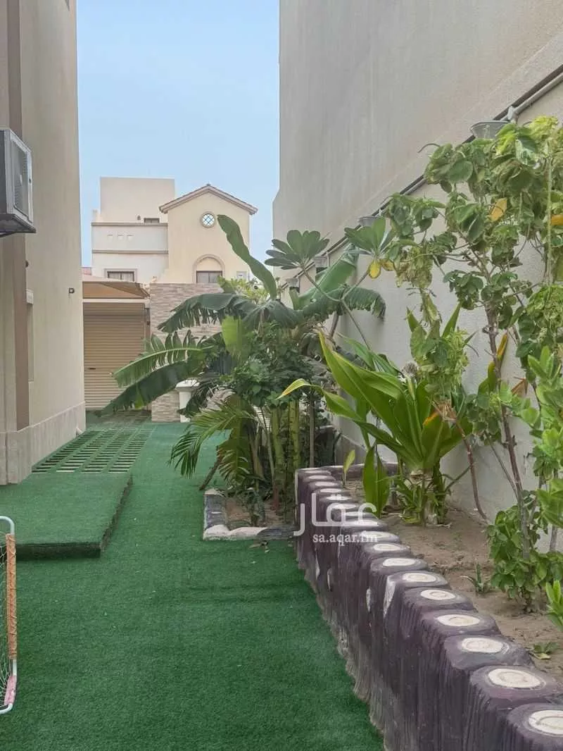 9 bedroom villa in Jeddah 15
