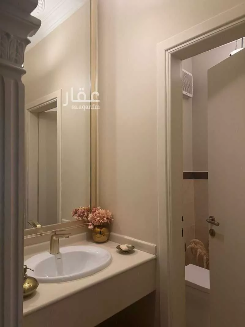 9 bedroom villa in Jeddah 32