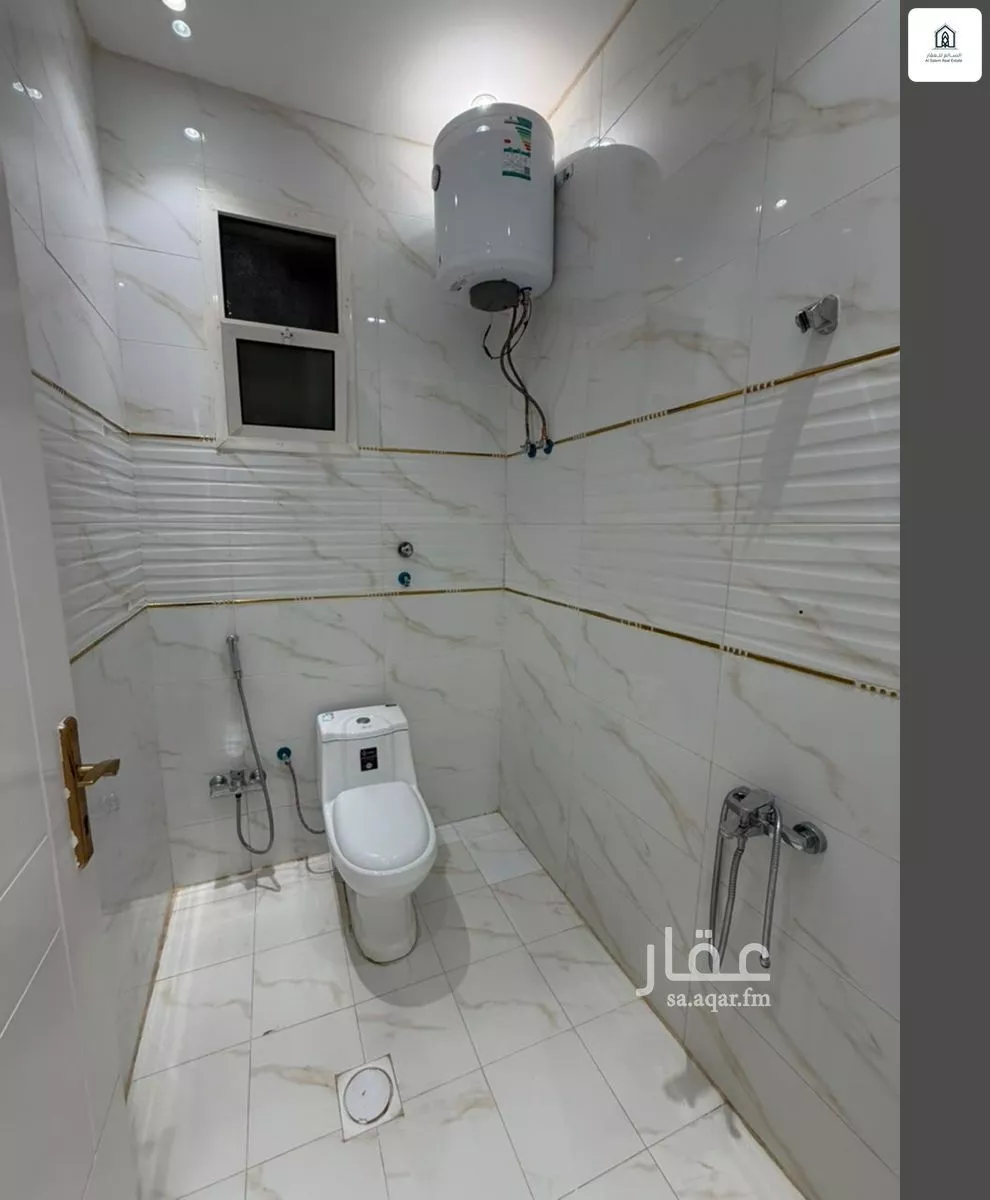 4 bedroom villa in Dhahrat Laban, Riyadh 18
