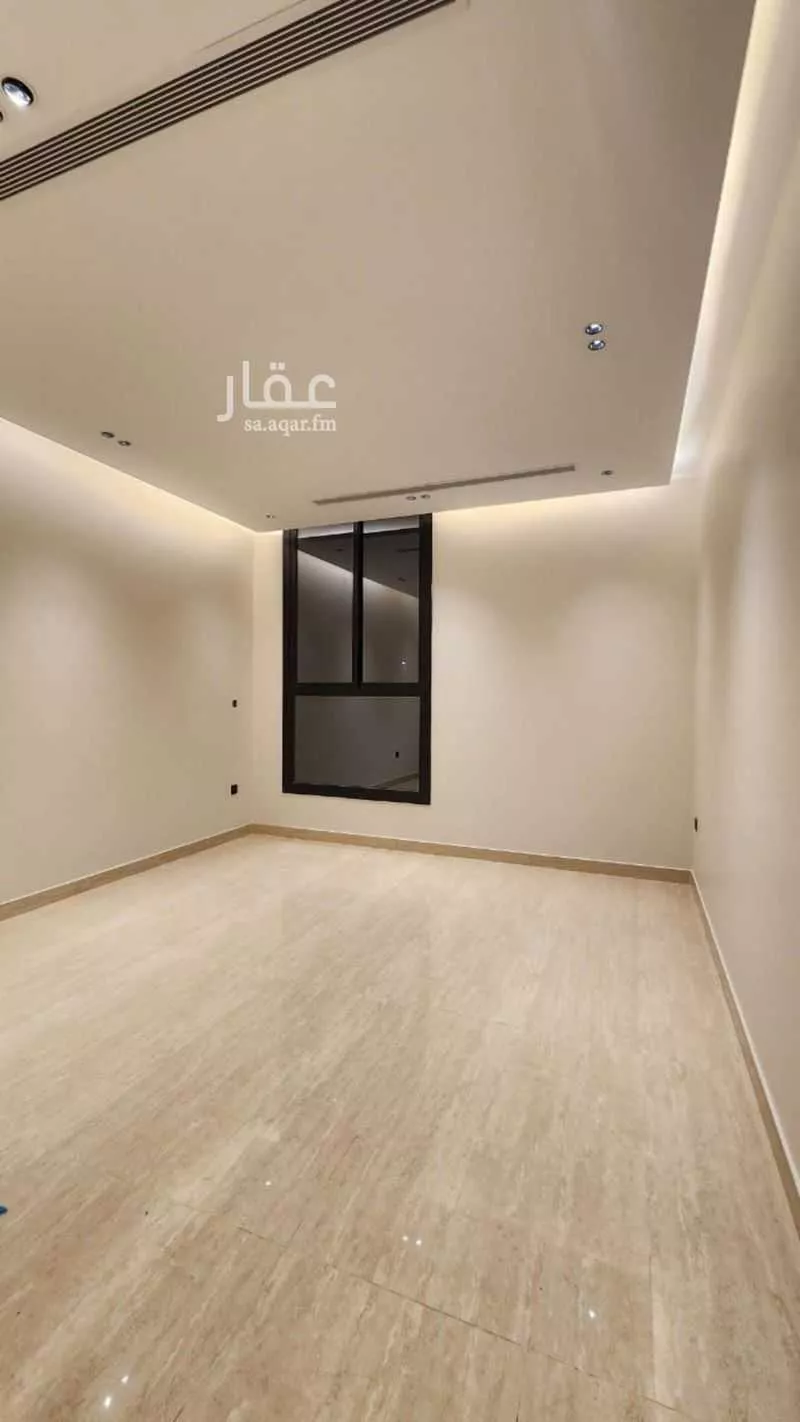 فيلا 5 غرف في الشراع 5