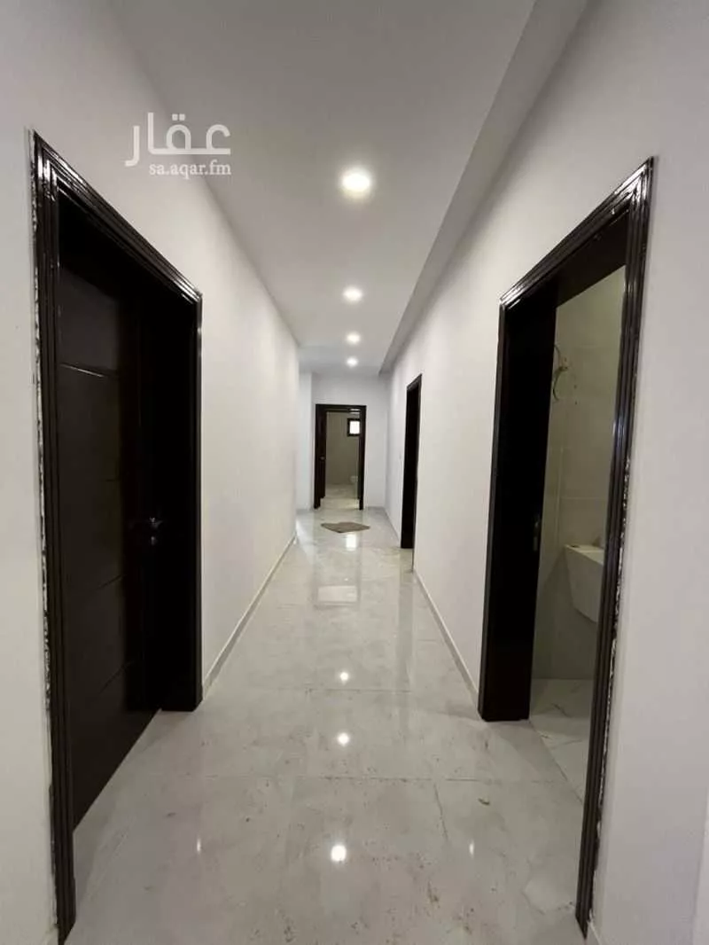 فيلا 13 غرف في الصالحية 12