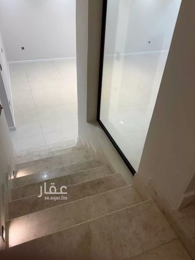 فيلا 7 غرف في الصوارى 11